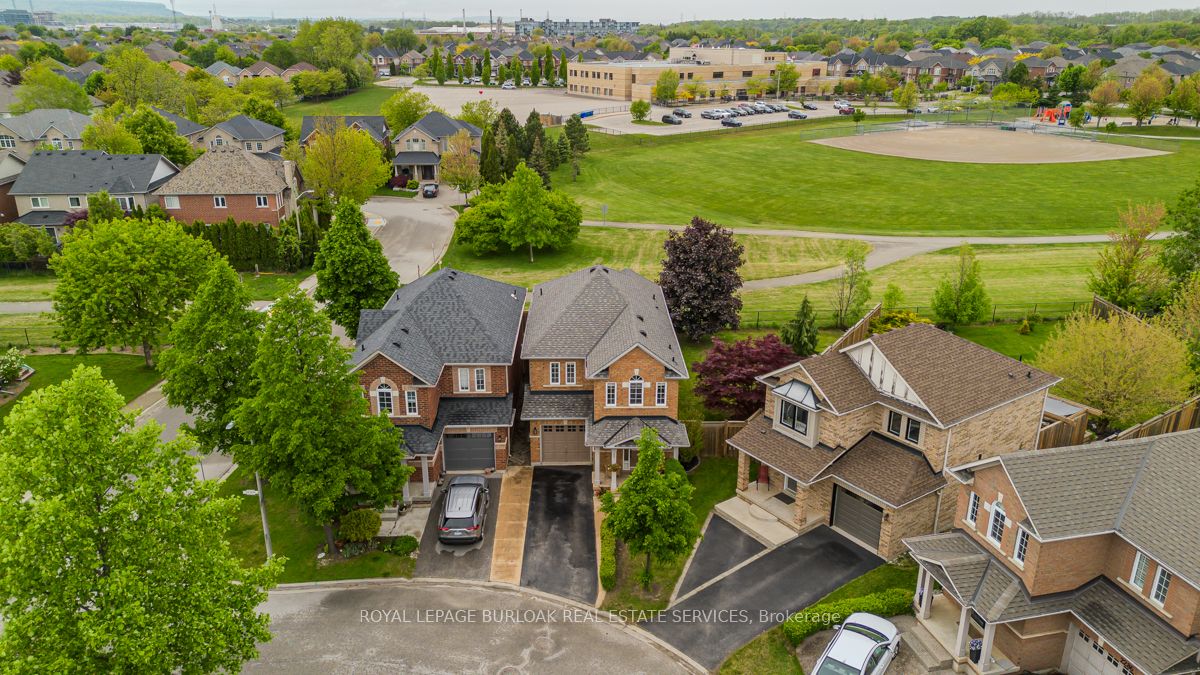2282 Seton Crescent