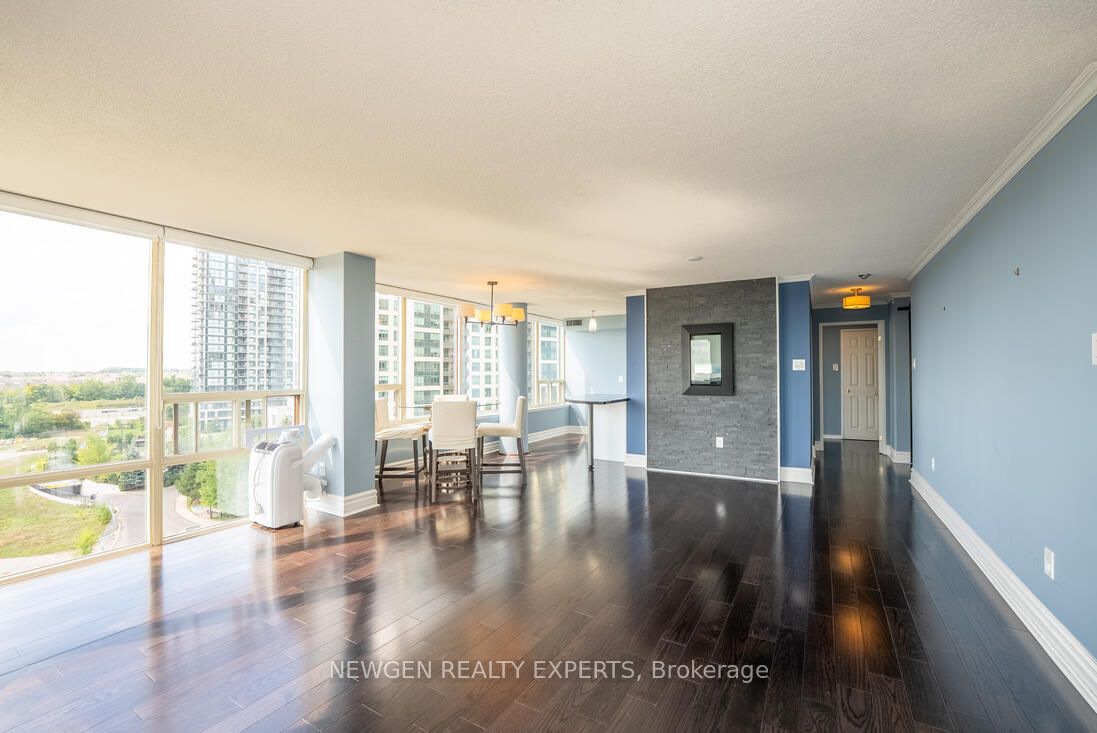 350 Rathburn Rd Road W 904