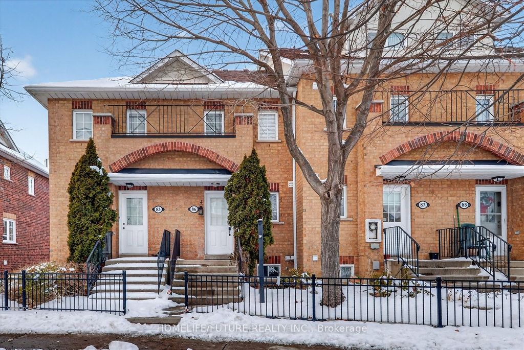 Photo of 2 Hedge End Road #86, Toronto, ON M1B 5Z8 (MLS # E12635384)