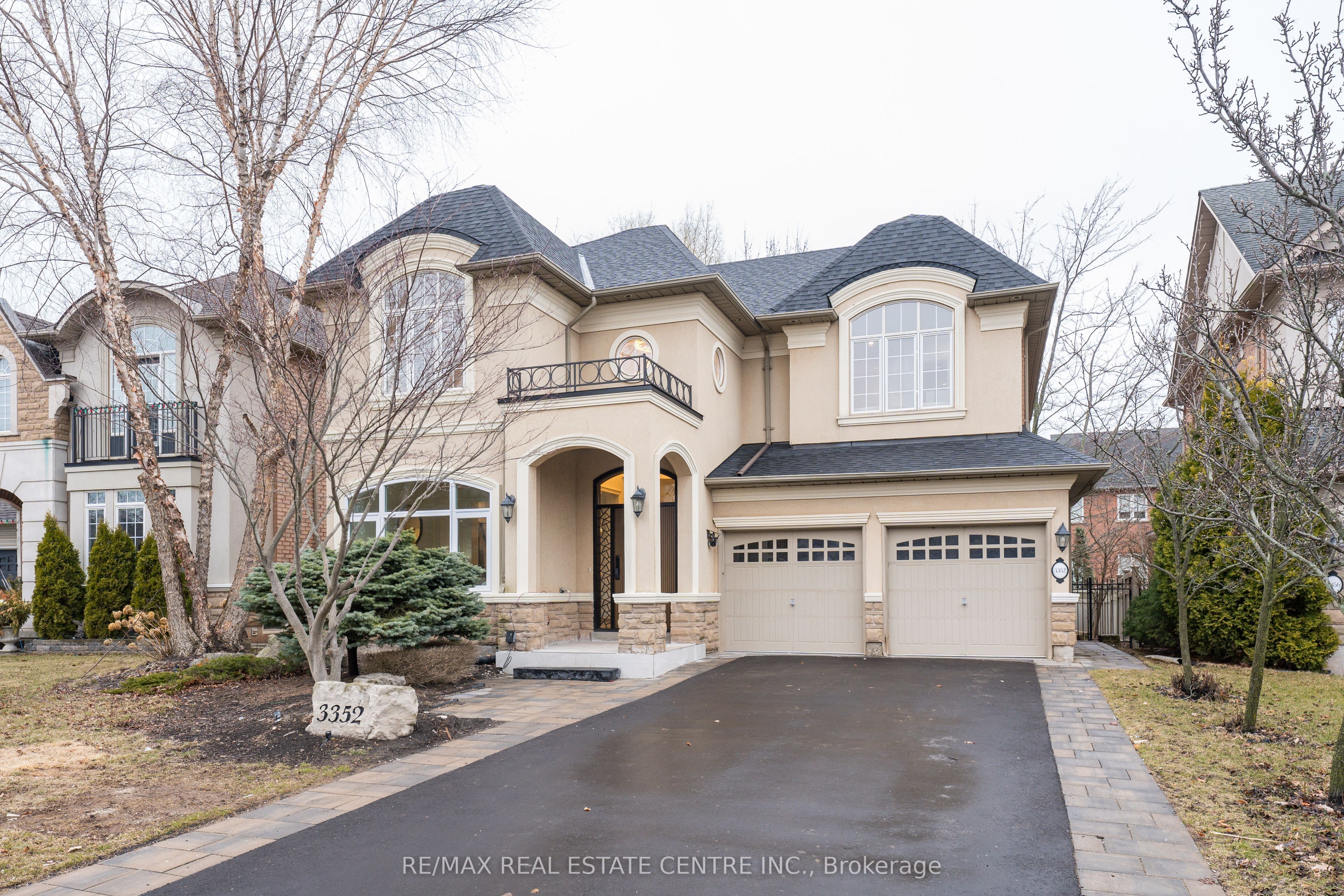 3352 Petrie Way