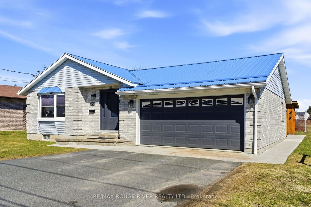 Photo of 846 Ontario Street, Cobourg, ON K9A 3C5 (MLS # X12961790)