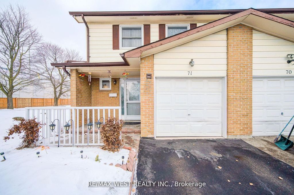 Photo of 3525 Brandon Gate Drive #71, Mississauga, ON L4T 3M3 (MLS # W12815660)