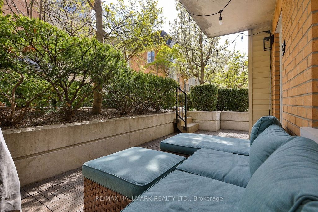 Photo of 208 Niagara Street #59, Toronto, ON M6J 3W5 (MLS # C13002552)