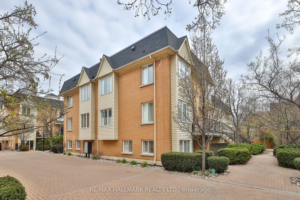 Photo of 208 Niagara Street #59, Toronto, ON M6J 3W5 (MLS # C13002552)