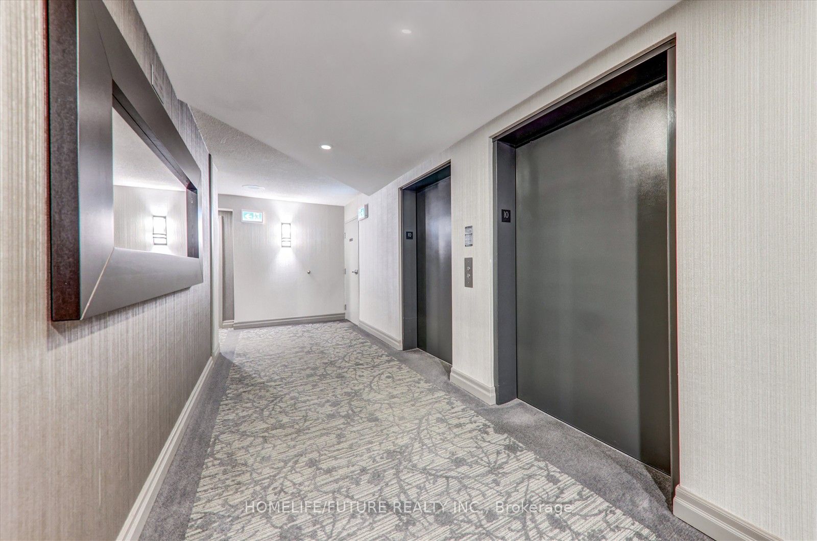 12 Laurelcrest Street 1004