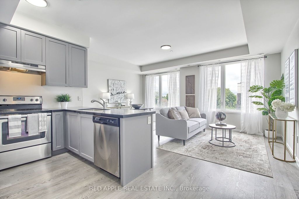 Photo of 600 Alex Gardner Circle #110, Aurora, ON L4G 3G5 (MLS # N13079012)