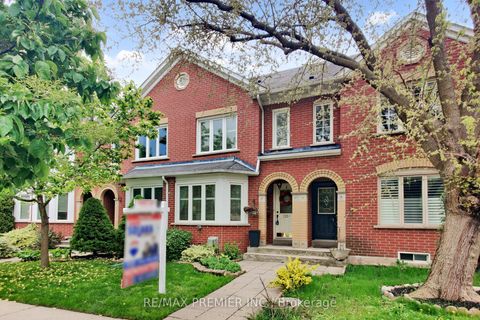2210 Westoak Trails Boulevard Oakville ON L6M 3L3
