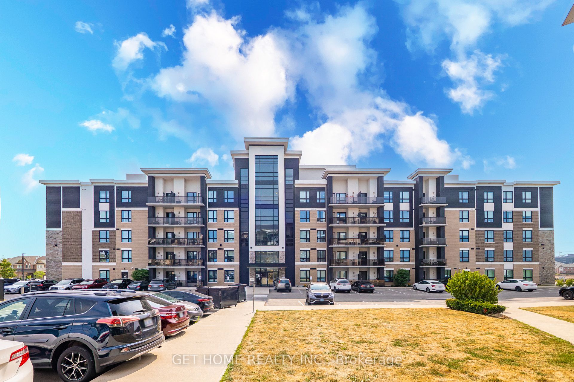 620 Sauve Street 412