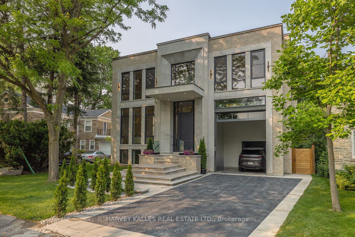 88 Lawrence Crescent