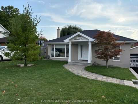 260 Hillside Drive Mississauga ON L5M 1G5