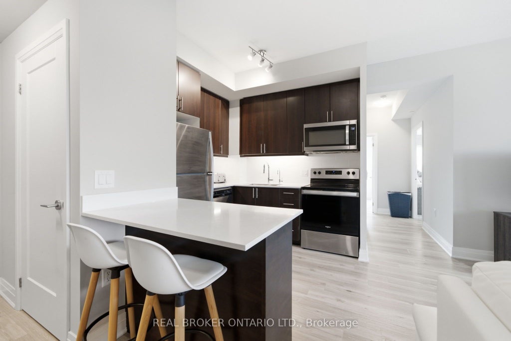 Photo of 3220 Sheppard Avenue E #701, Toronto, ON M1T 0B7 (MLS # E13869916)