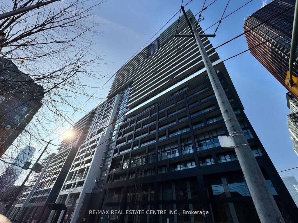 Photo of 70 Princess Street #1925A, Toronto, ON M5A 0X6 (MLS # C12828026)