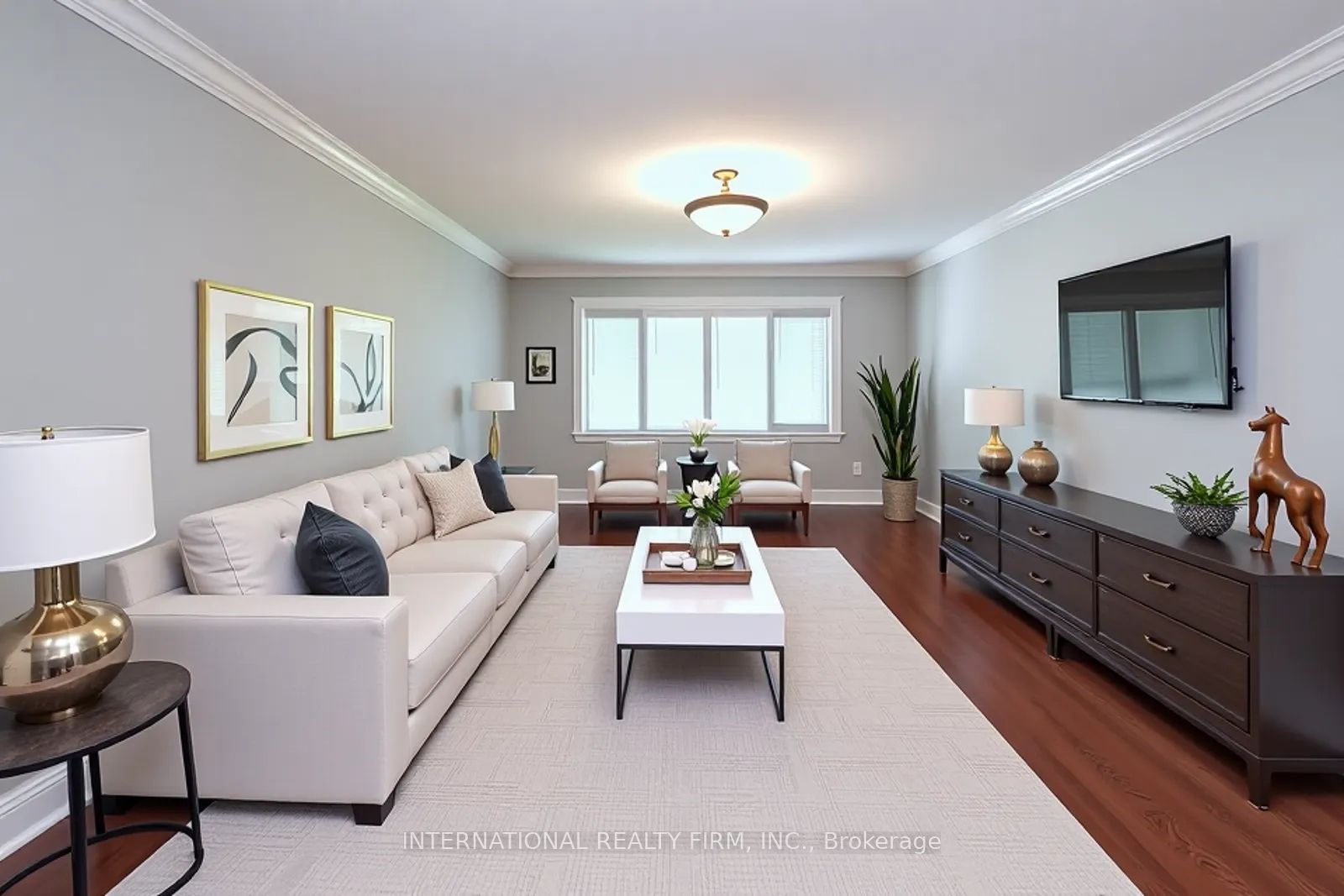 3352 Queen Frederica Drive