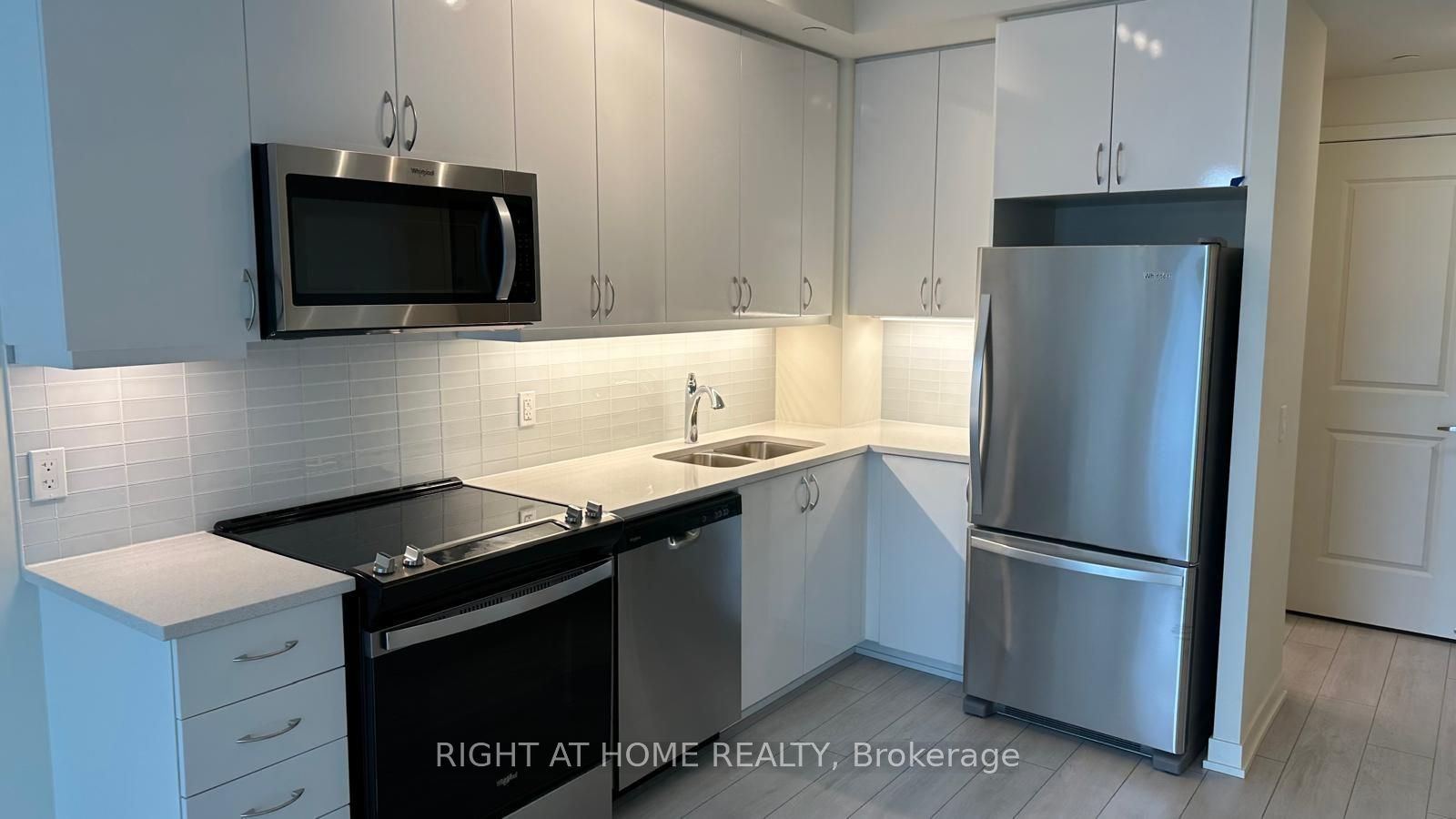 38 Annie Craig Drive 2112