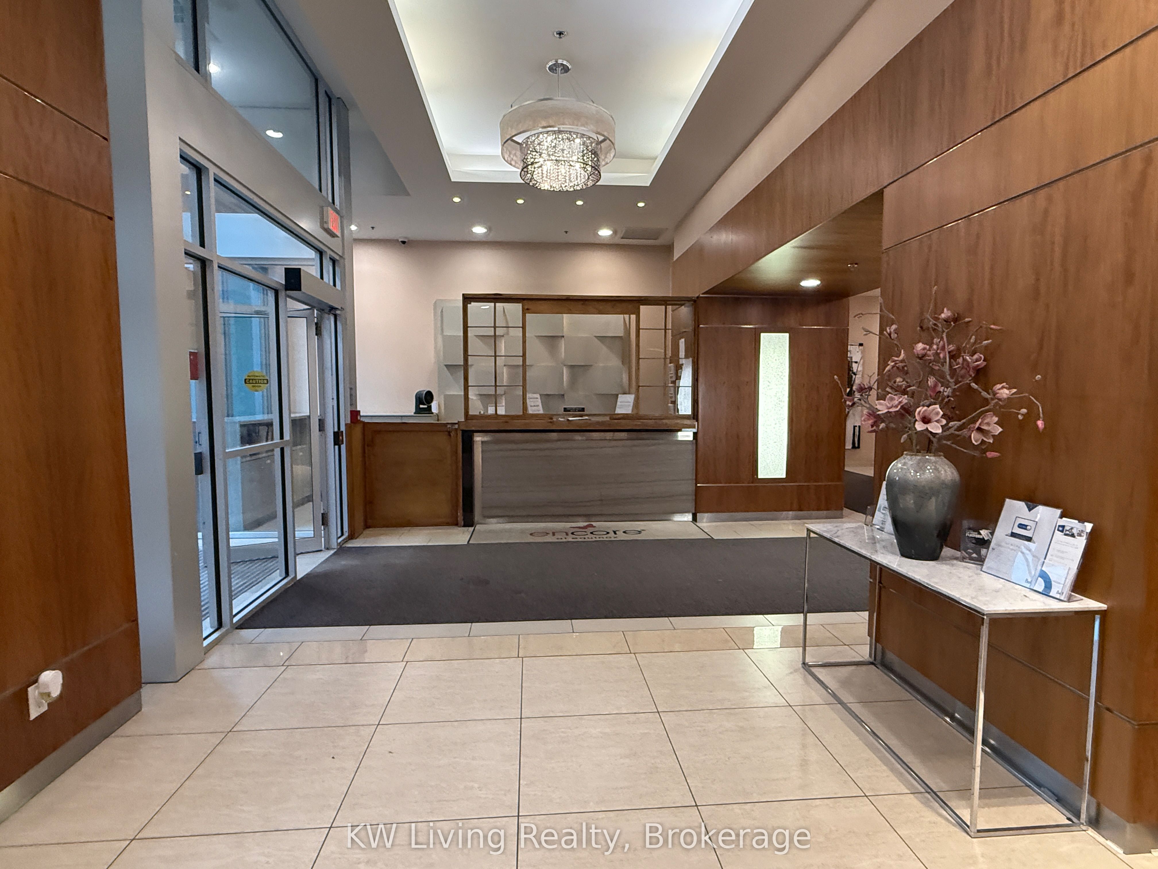 50 Town Centre Court 2004