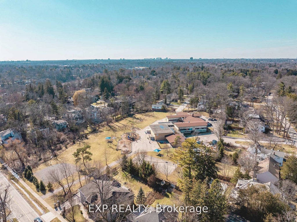 Photo of 1252 Mona Road, Mississauga, ON L5G 3A1 (MLS # W13237898)