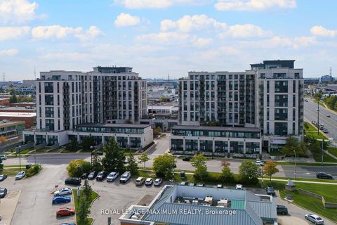 12 Woodstream Boulevard 312 Vaughan ON L4L 8C4