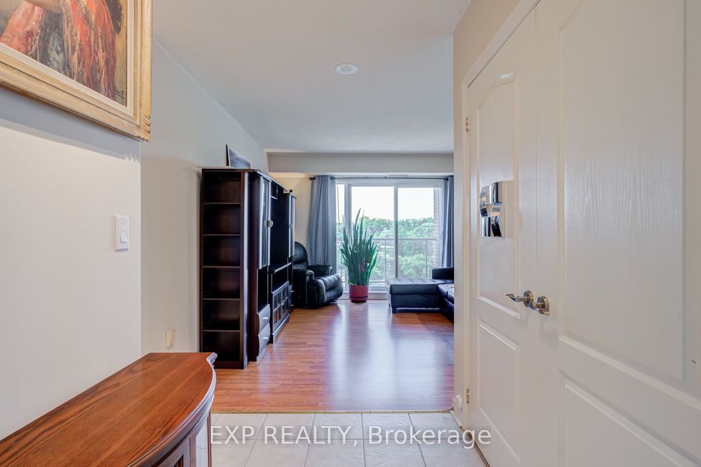 Photo of 2088 Lawrence Avenue W #707, Toronto, ON M9N 3Z9 (MLS # W13549146)