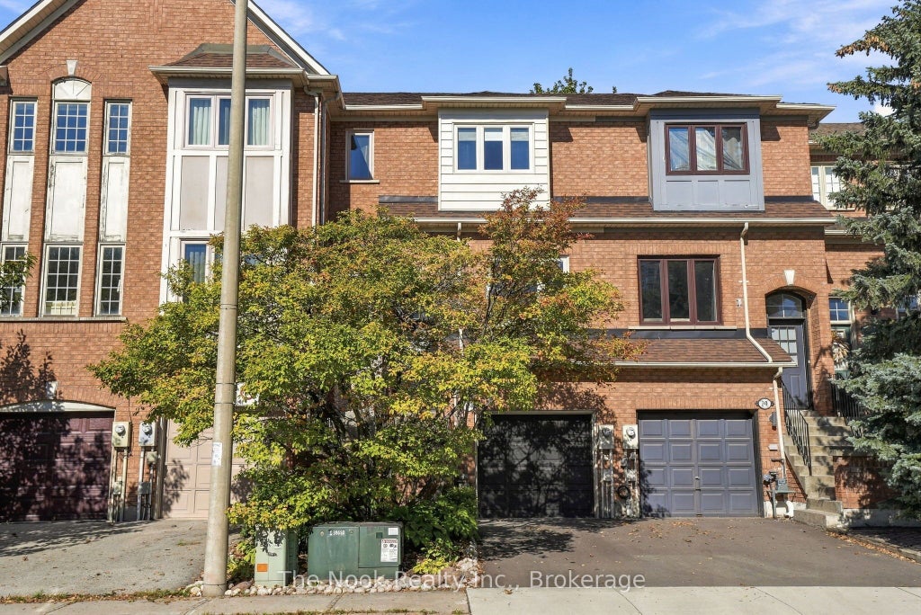 Photo of 32 Harbourview Crescent, Toronto, ON M8V 4A7 (MLS # W14092294)