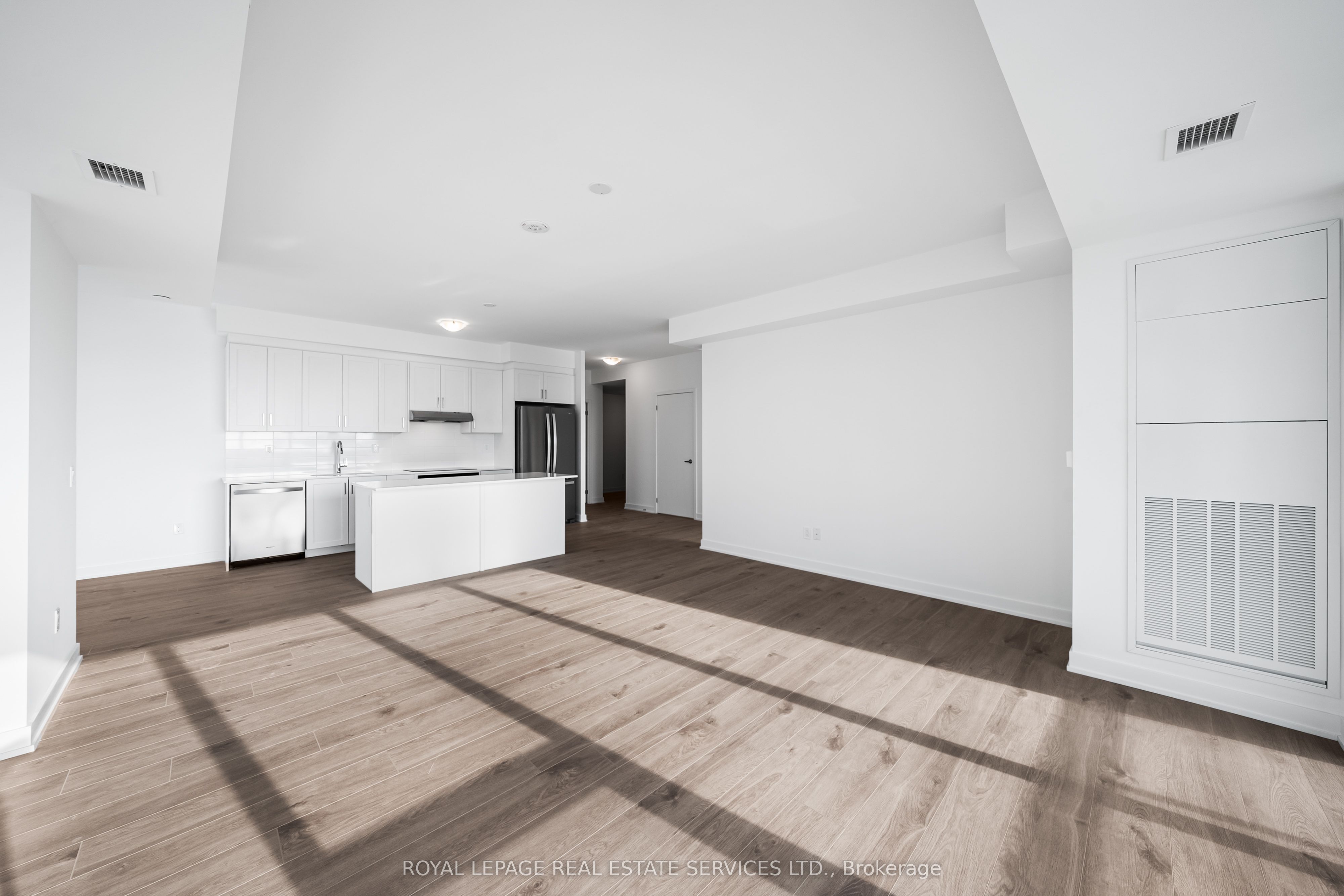 1035 Southdown Road 911