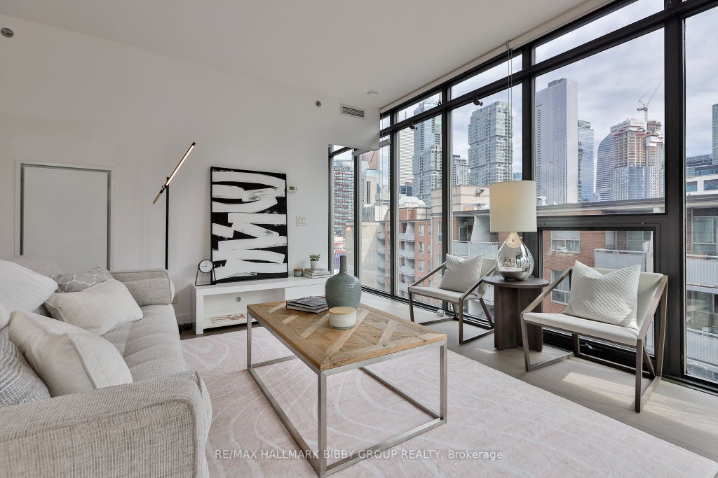 Photo of 15 Beverley Street #710, Toronto, ON M5T 1X8 (MLS # C13762226)