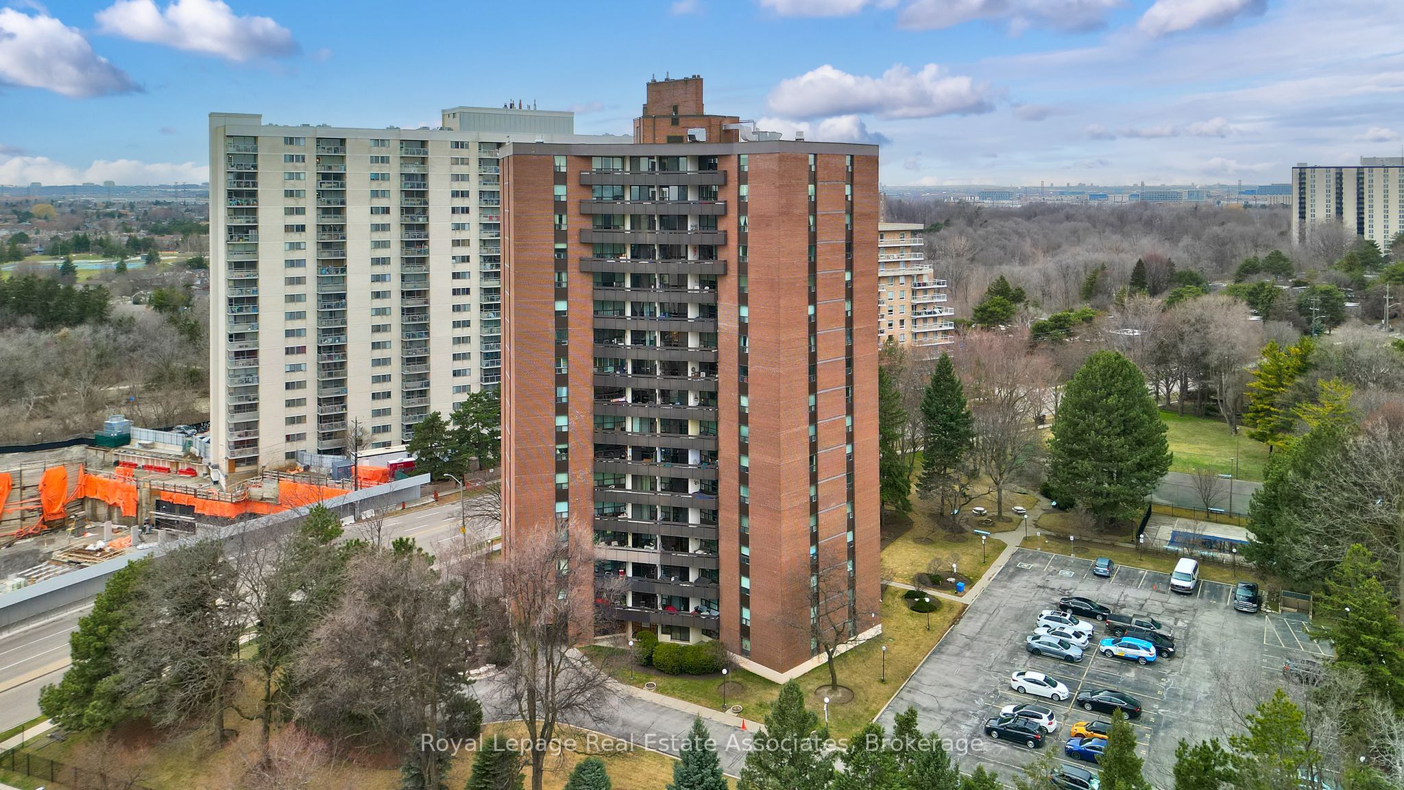 335 Mill Road 1406