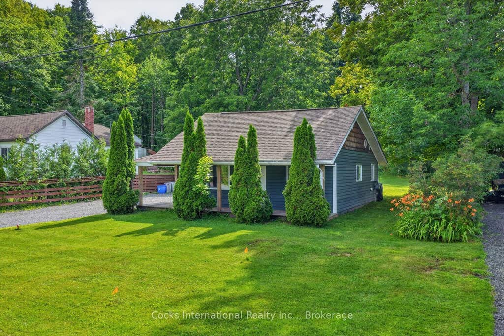 Photo of 185 McPherson Street, Gravenhurst, ON P1P 0E8 (MLS # X13598172)