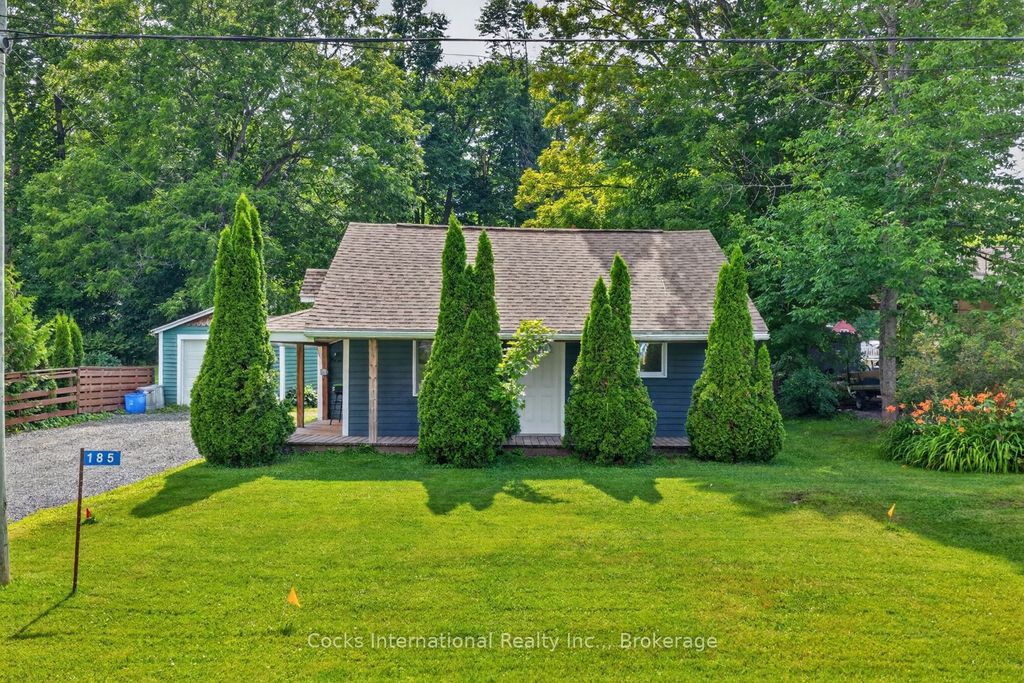 Photo of 185 McPherson Street, Gravenhurst, ON P1P 0E8 (MLS # X13598172)