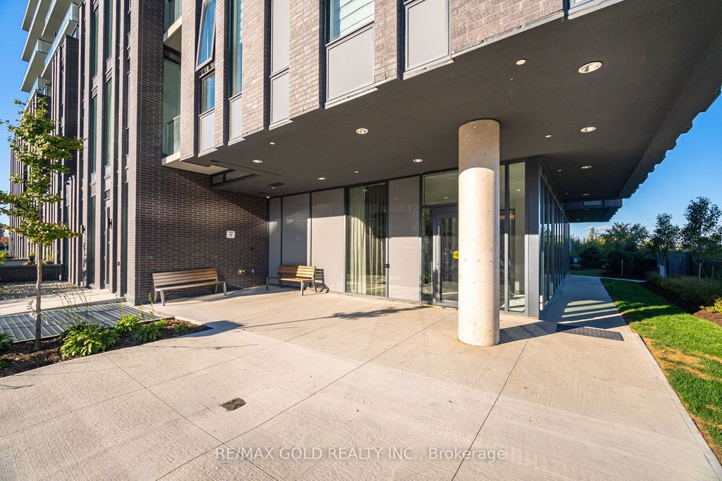 Photo of 215 Veterans Drive #703, Brampton, ON L7A 0B6 (MLS # W12583764)