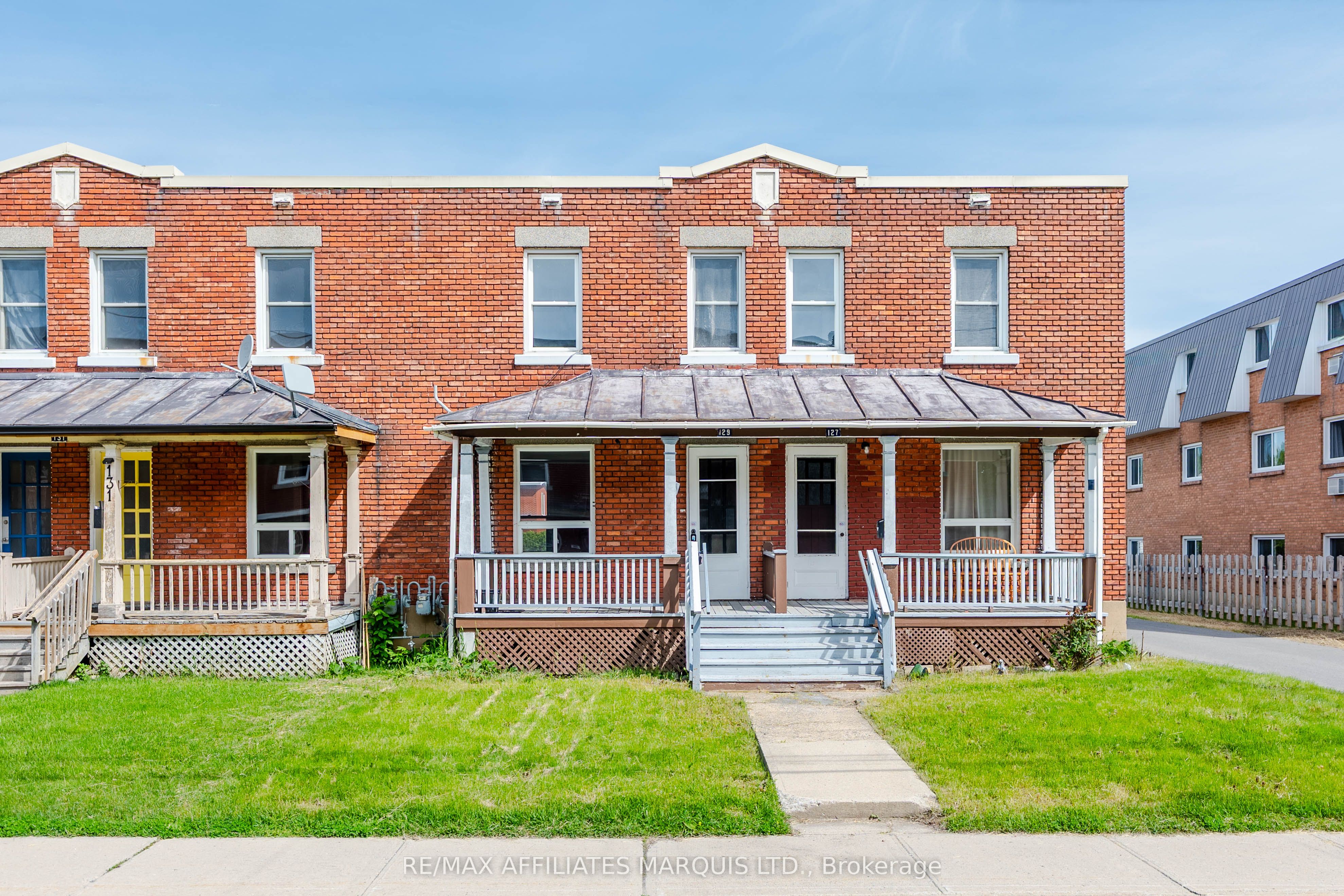 Photo 1 of 37 — 129 First Street W, Cornwall, ON K6J 1C2