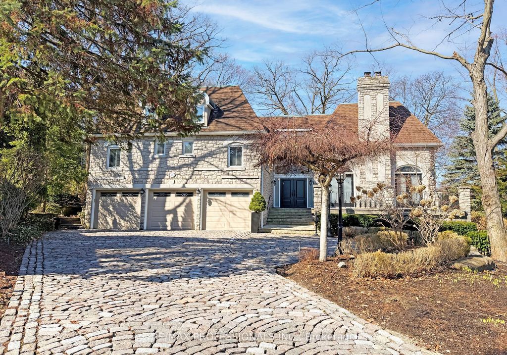 Photo of 6A Edenbrook Hill, Toronto, ON M9A 3Z6 (MLS # W12797590)