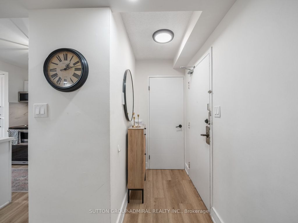 Photo of 20 Edgecliff Golfway #1603, Toronto, ON M3C 3A4 (MLS # C13184540)