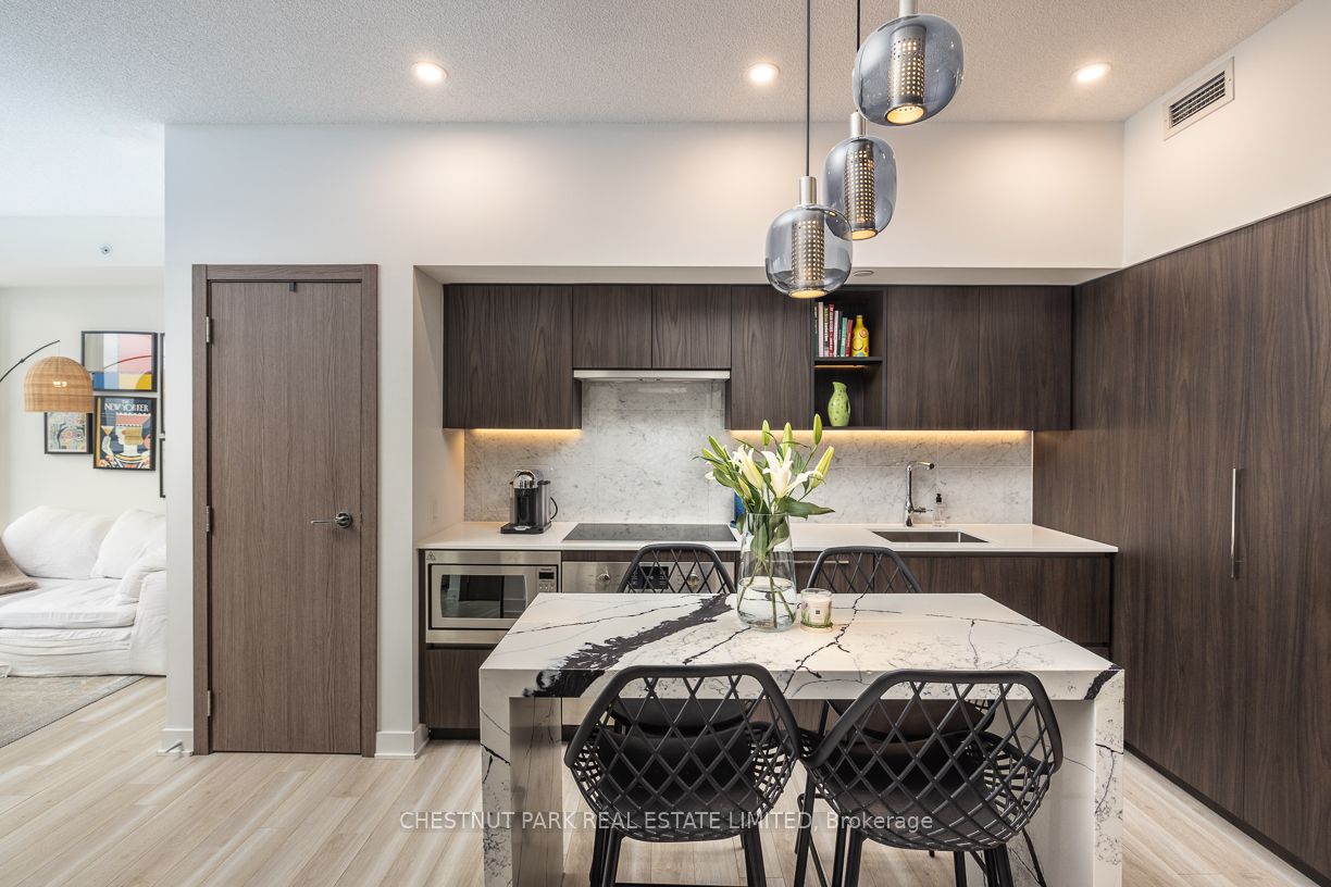 17 Bathurst Street 3116