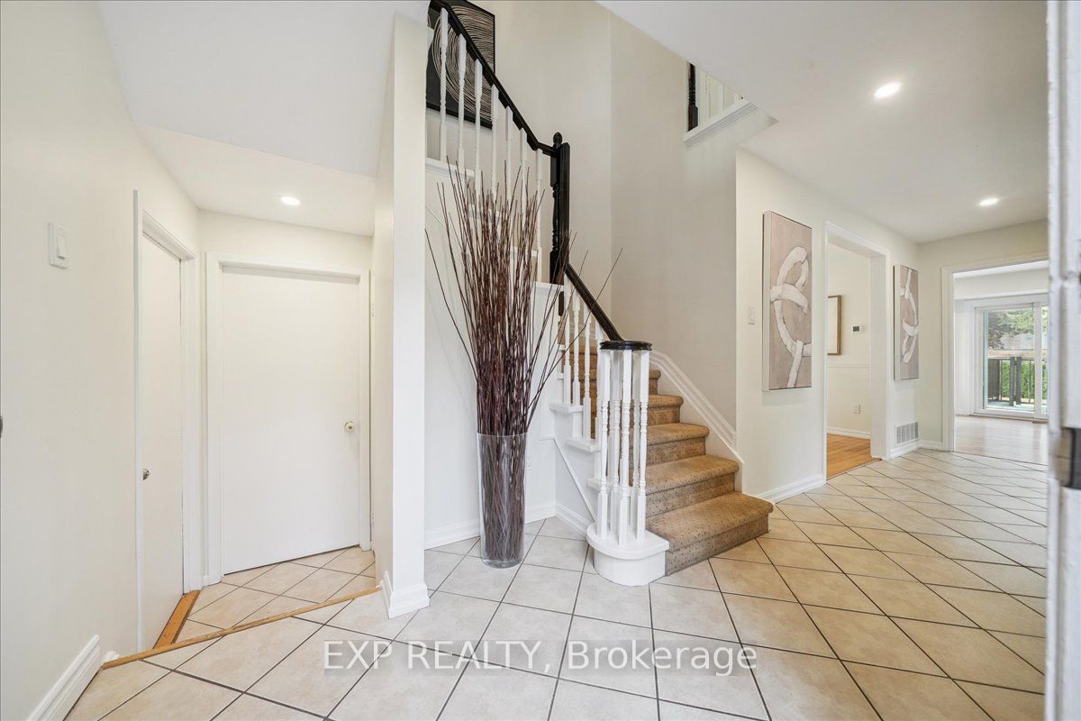 1173 Bridlewood Trail