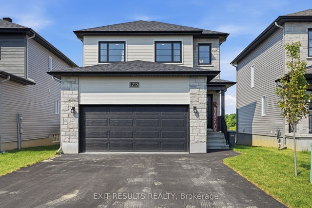 1213 Montblanc Crescent