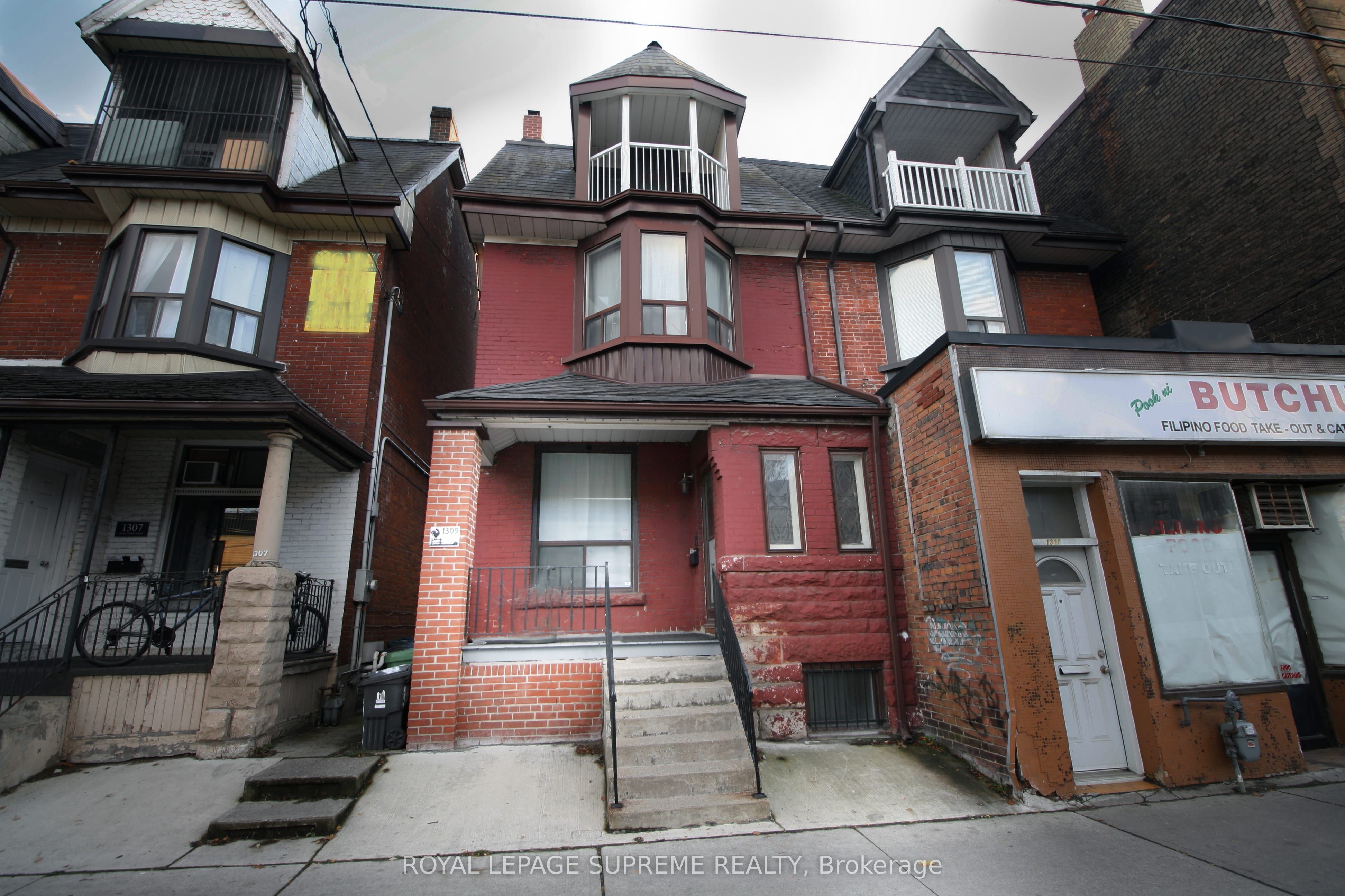 1309 King Street W