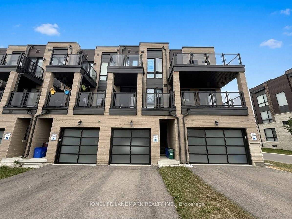94 Stauffer Crescent