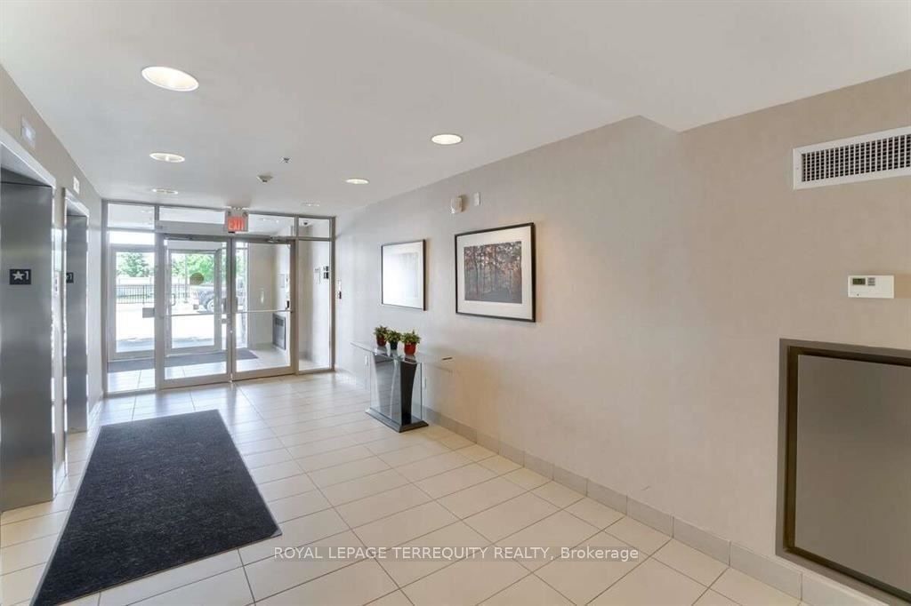 5317 Upper Middle Road 210