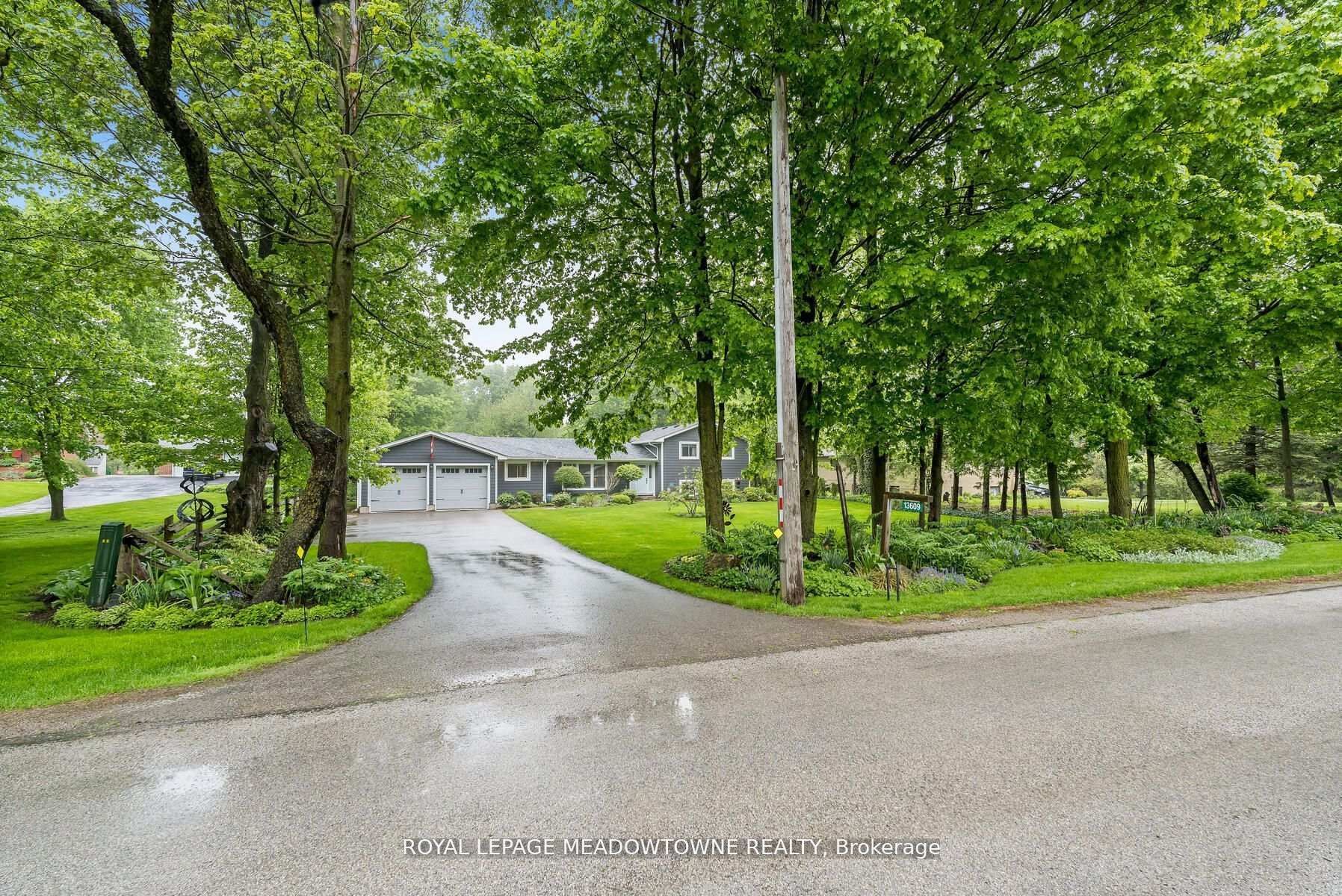 Photo 1 of 50 — 13609 Sixth Line, Halton Hills, ON L0P 1H0
