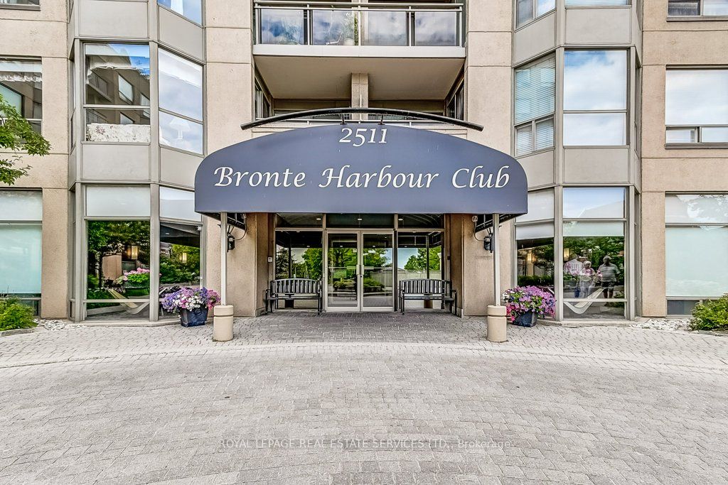 2511 Lakeshore Road W 415