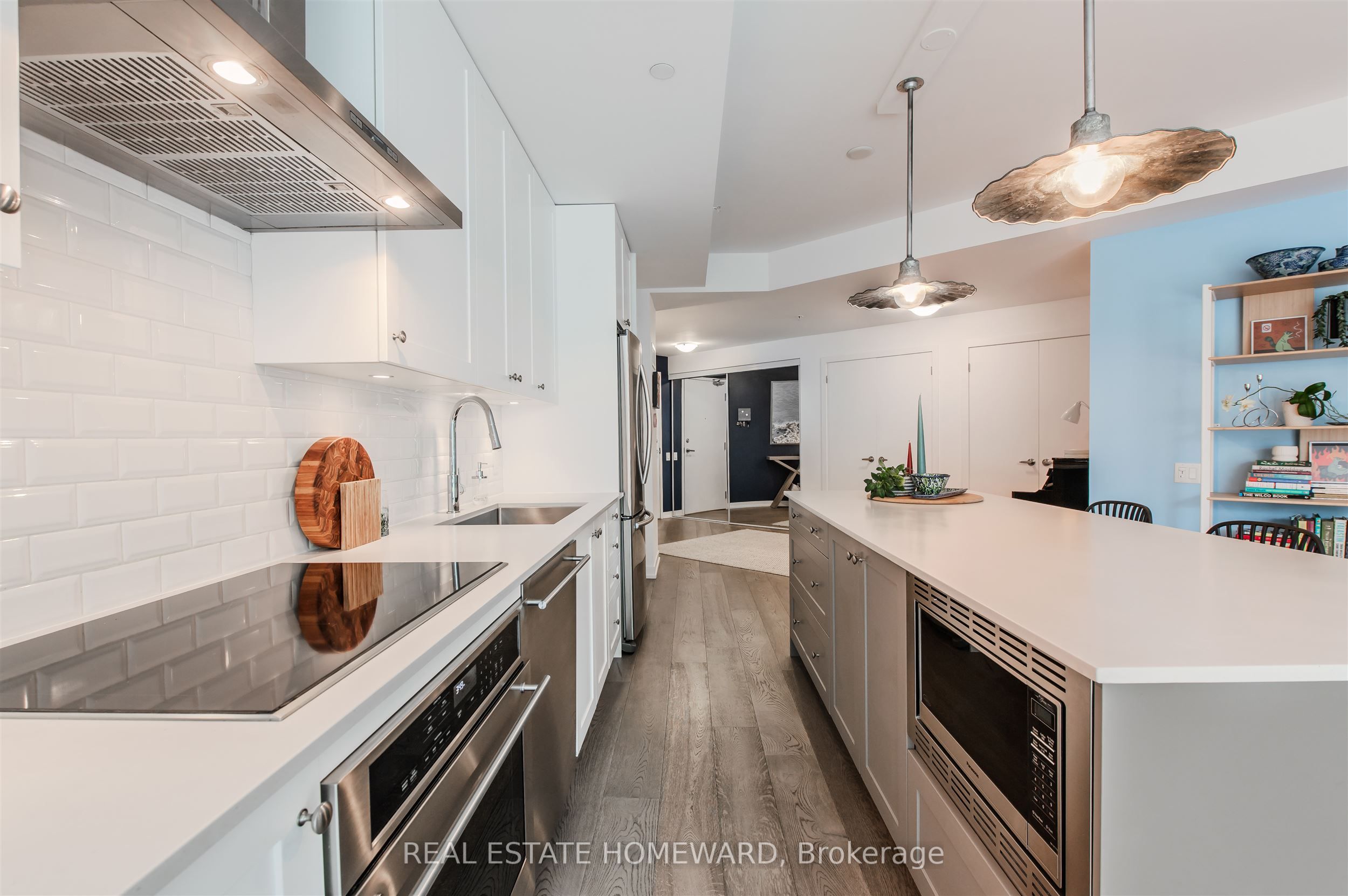 38 Howard Park Avenue 424