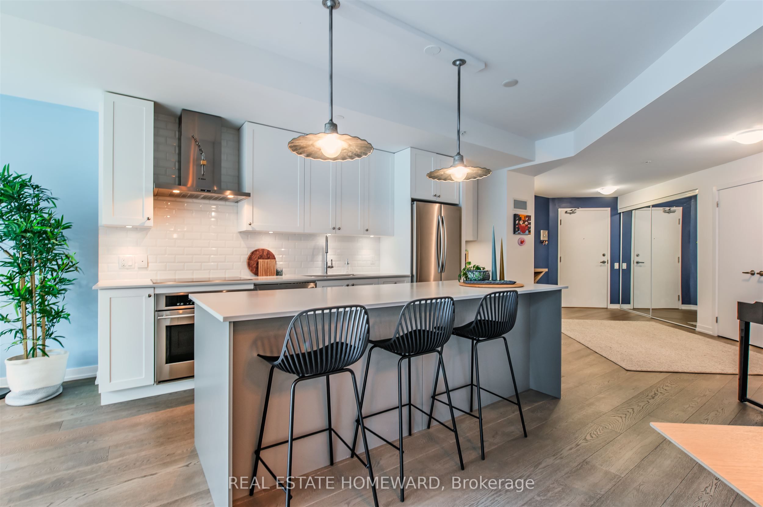 38 Howard Park Avenue 424