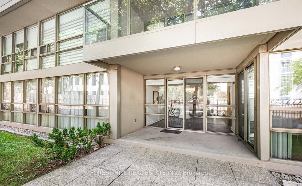 Photo of 18 Lower Village Gate #602, Toronto, ON M5P 3M1 (MLS # C13413598)