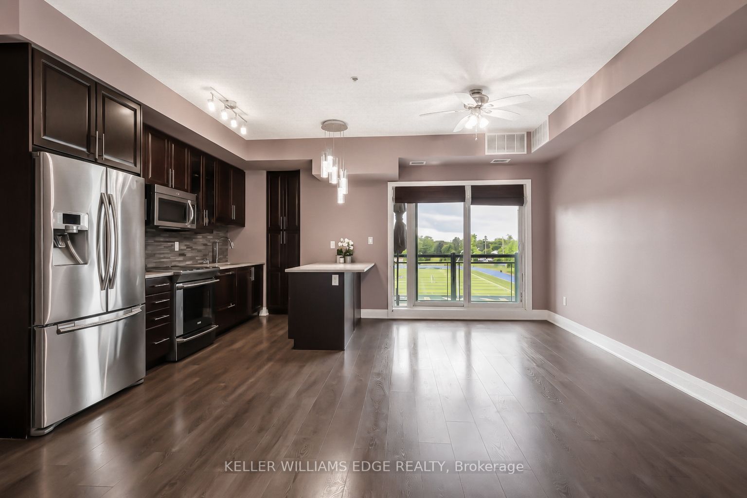 128 Garden Drive 413