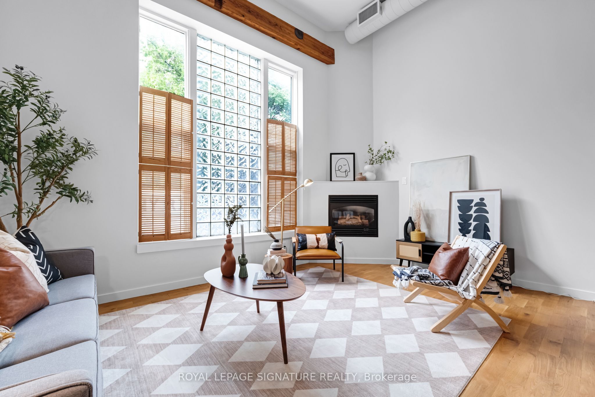 676 Richmond Street W 108