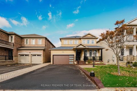 Photo of 18 Cormorant Crescent, Vaughan, ON L4H 2R1 (MLS # N12582564)