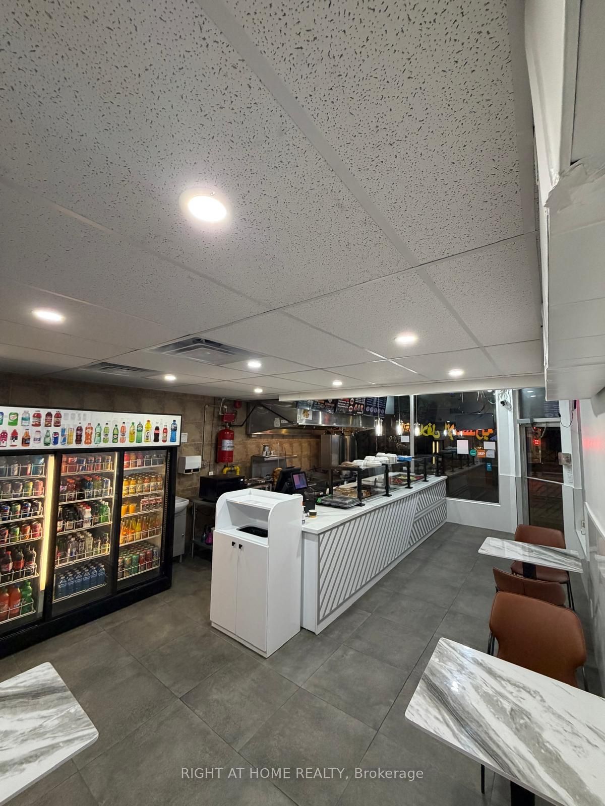 1233 Queen Street W