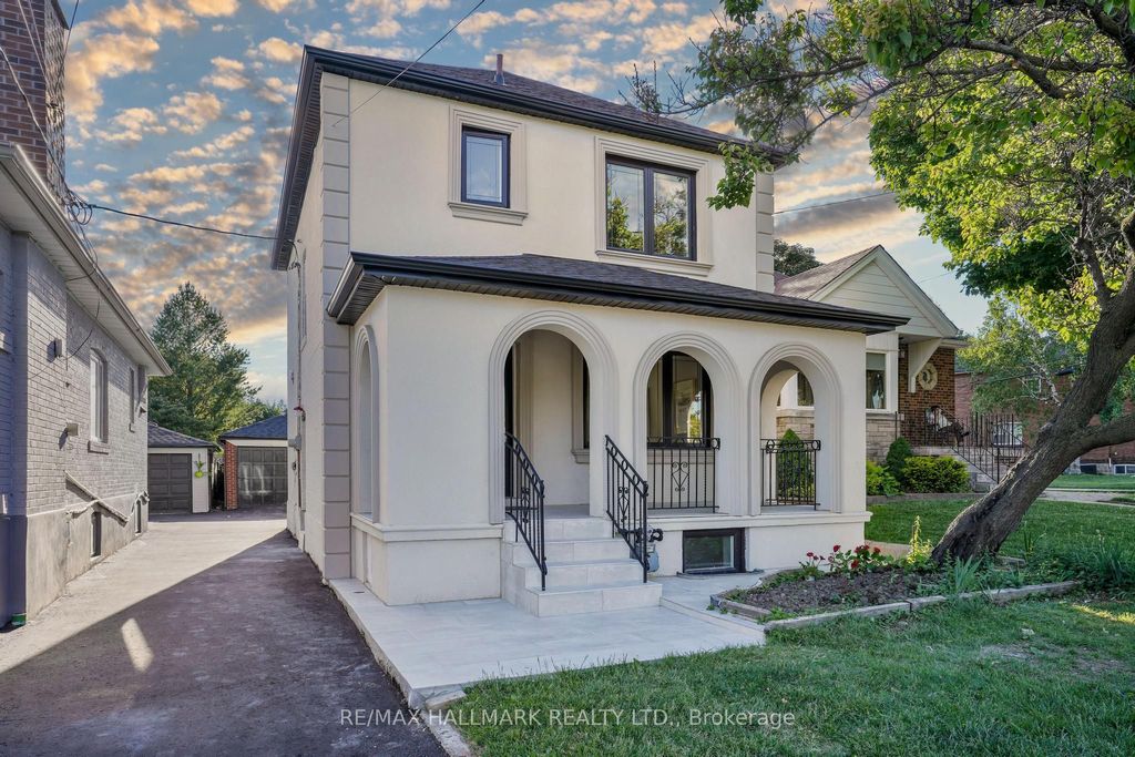 Photo of 90A Bicknell Avenue, Toronto, ON M6M 4G7 (MLS # W12386983)