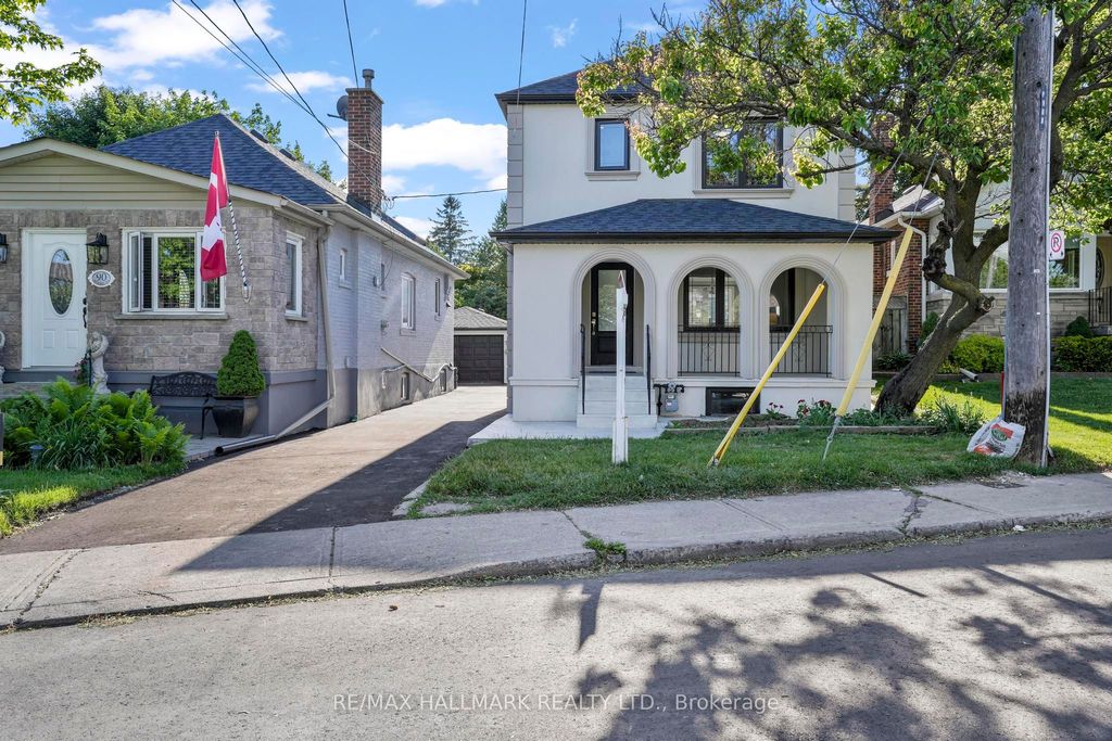 Photo of 90A Bicknell Avenue, Toronto, ON M6M 4G7 (MLS # W12386983)