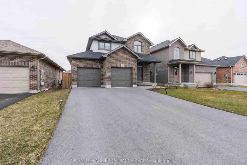 Photo of 92 Ledgerock Court, Quinte West, ON K8R 0A1 (MLS # X12587840)